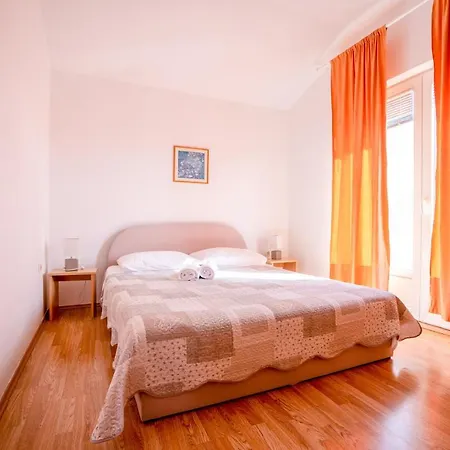 Apartament Valentin Privlaka (Zadar)