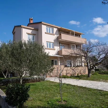 Valentin Апартаменты Привлака